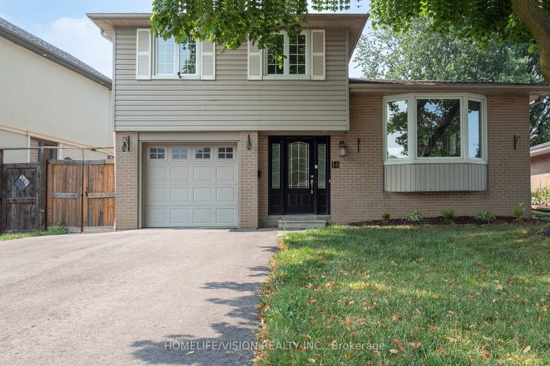 16 Palgrave Crescent