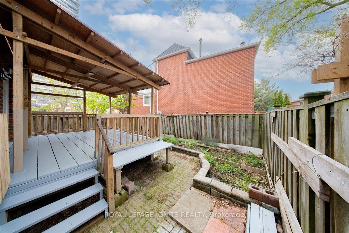 Listing Image 37