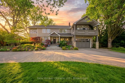 Detached House in Bayview