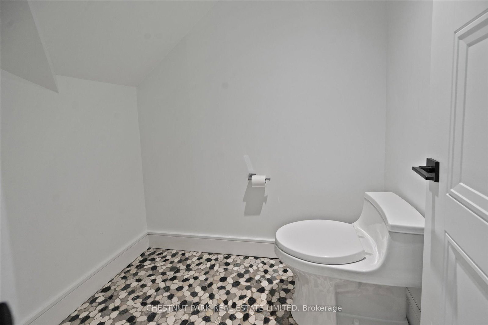 446 The Grange Side Road • Caledon, ON photo 29