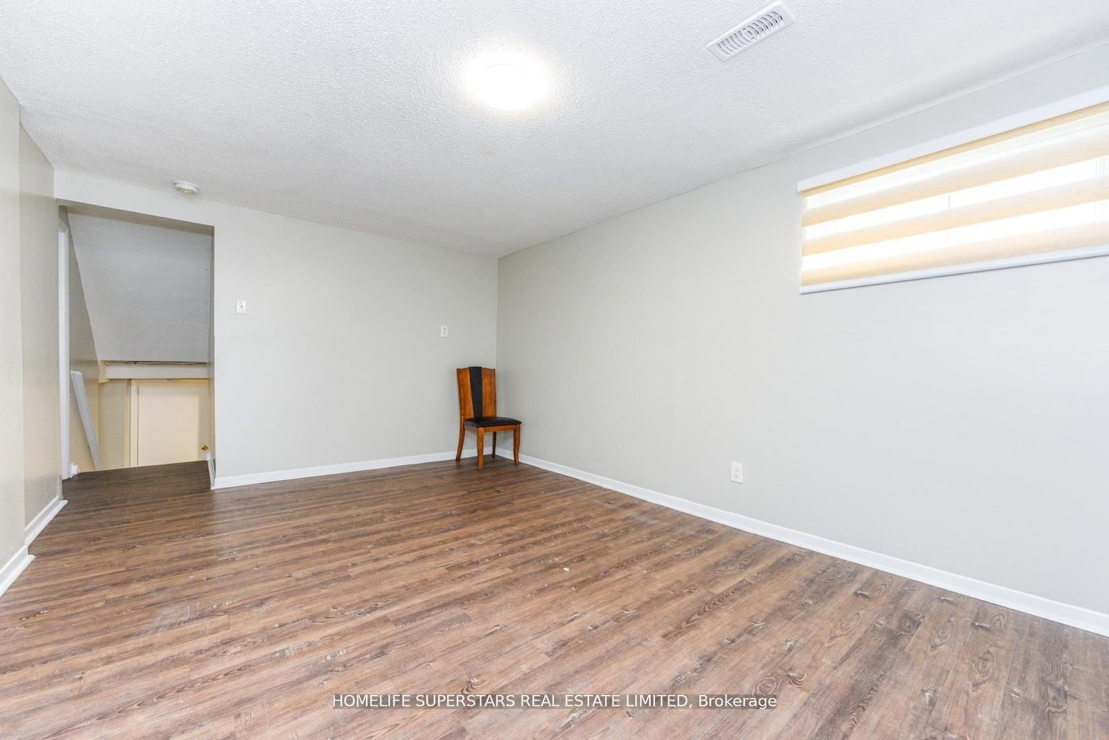 306 Royal Salisbury Way • Brampton, ON photo 8