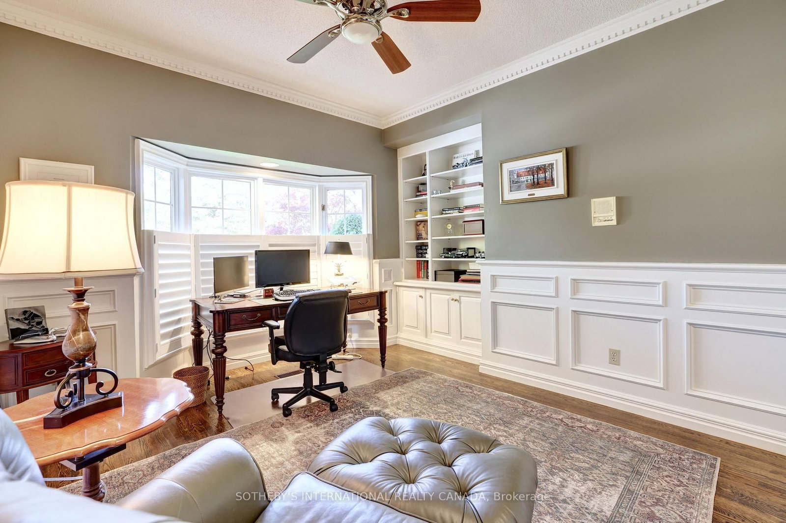 1379 Meadow Green Court • Mississauga, ON photo 11