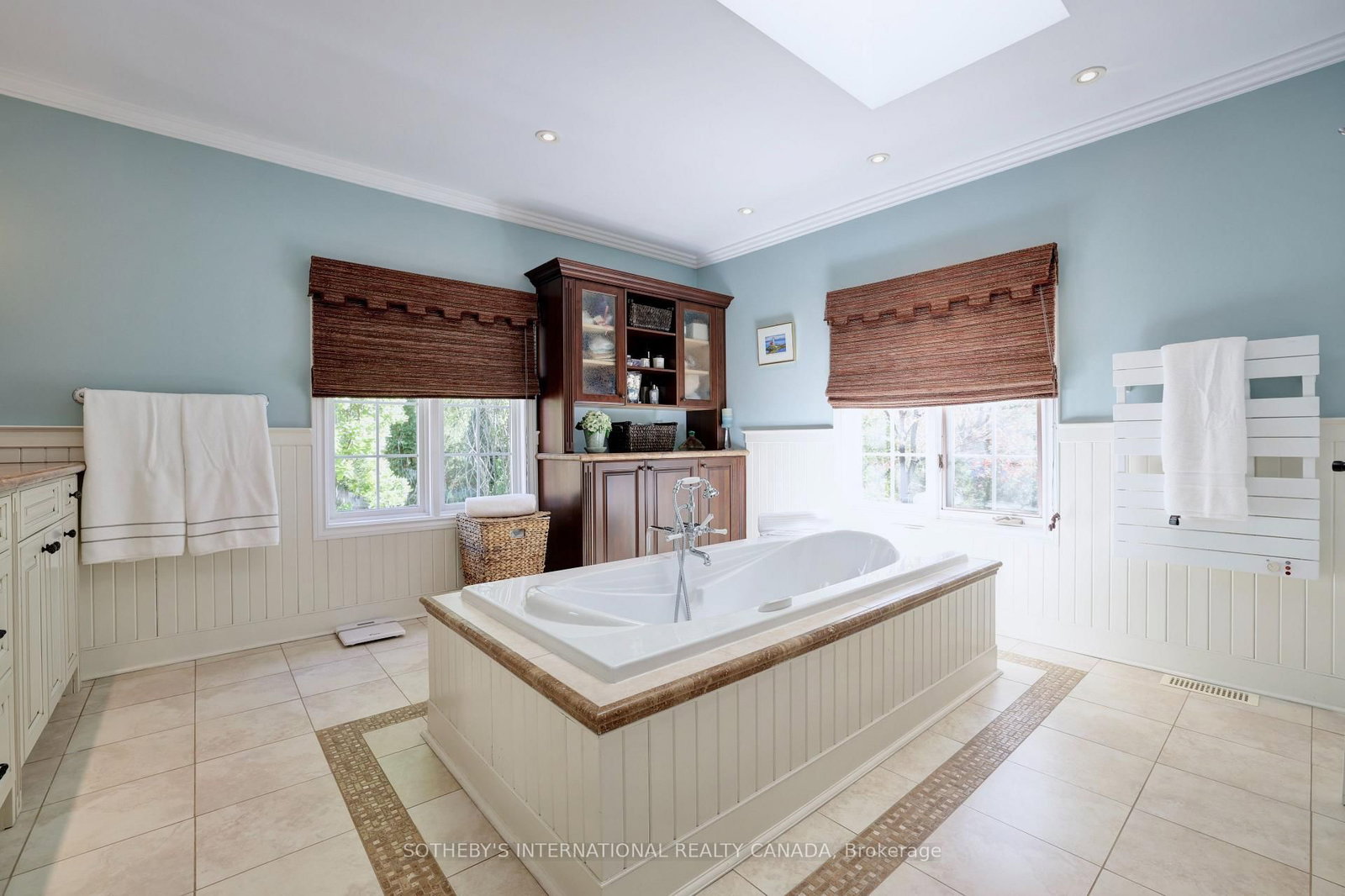 1379 Meadow Green Court • Mississauga, ON photo 22