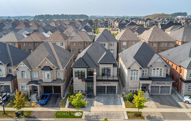 9 Rolling Acres Drive