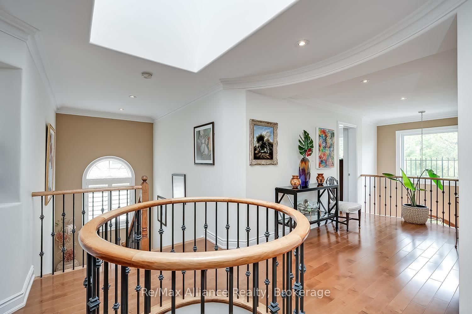 203 Burloak Drive • Oakville, ON photo 20