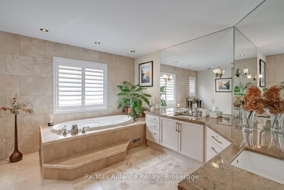 203 Burloak Oakville,ON L6L 6T6 — Photo 23
