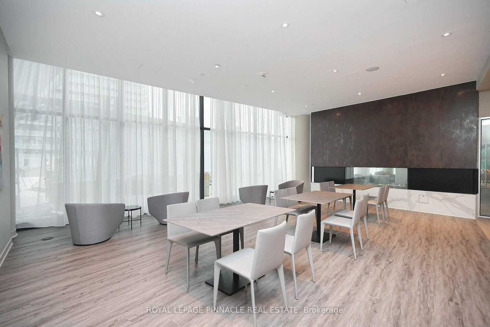 3900 Confederation Parkway • #2802 • Mississauga, ON photo 22