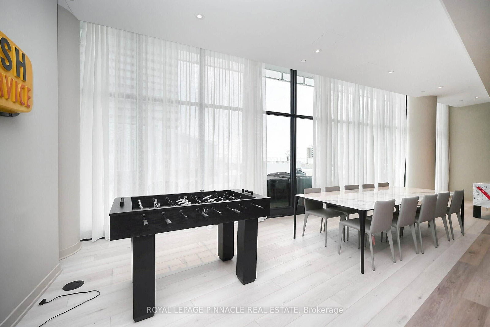 3900 Confederation Parkway • #2802 • Mississauga, ON photo 24