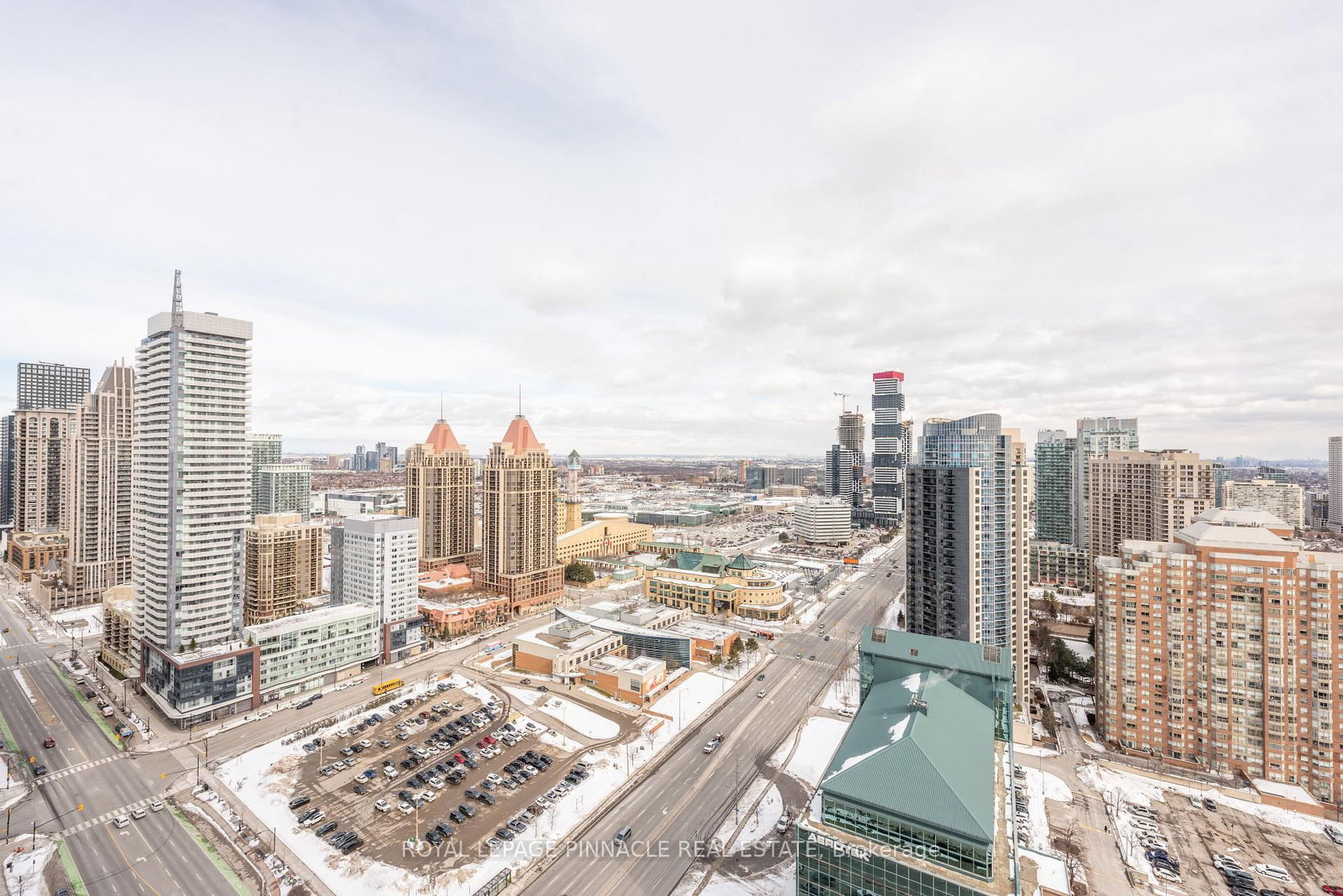 3900 Confederation Parkway • #2802 • Mississauga, ON photo 3
