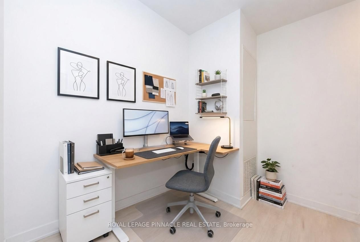 3900 Confederation Parkway • #2802 • Mississauga, ON photo 6
