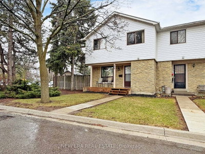 4-bed Townhouse, Condo · 6540 Falconer Dr