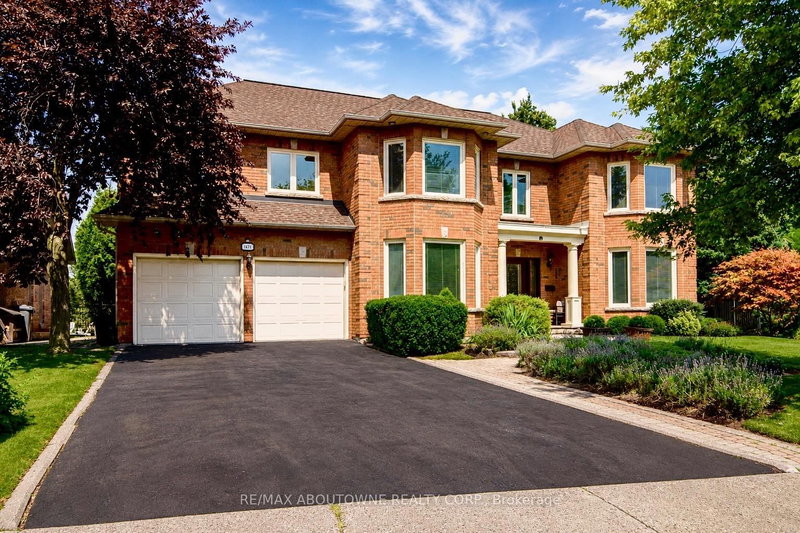 1471 The Links Drive