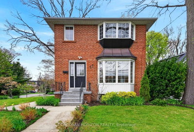 77 Mineola Road E — photo 2