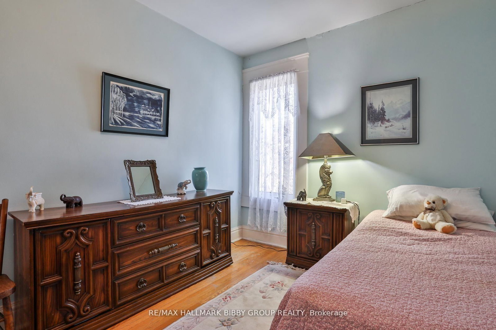 98 Fuller Avenue • Toronto, ON photo 17