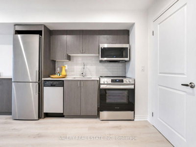 Unit 1 — 183 William Duncan Road S — more photos