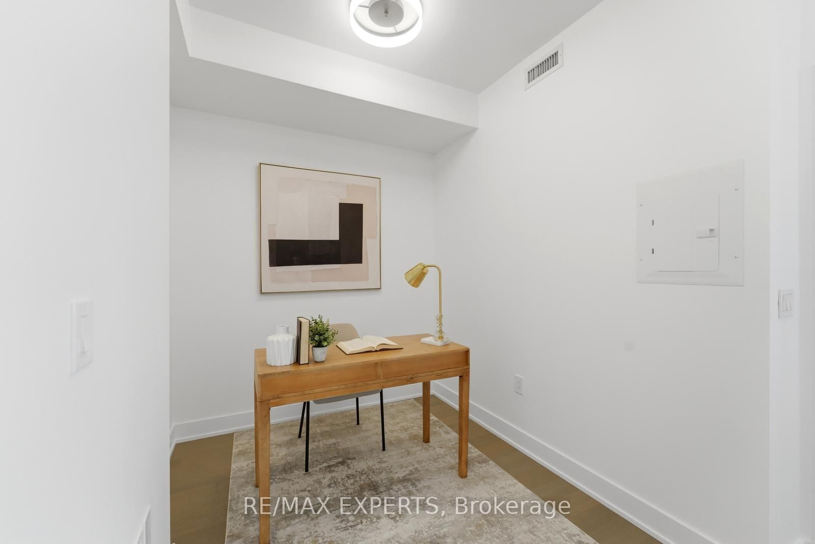 30 Shore Breeze Drive, Unit 5606 - Photo 11