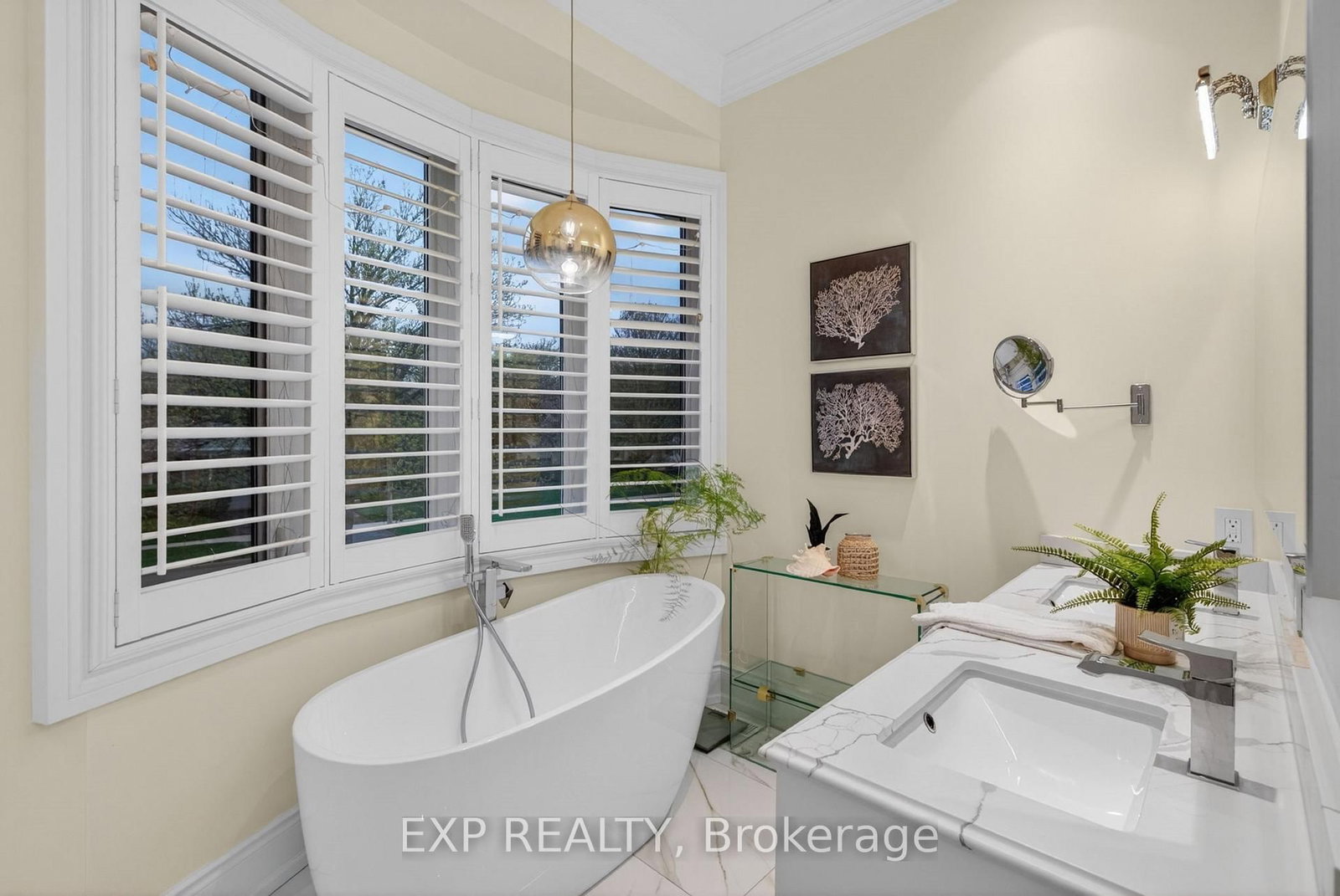 2439 Bridge Road • Oakville, ON photo 11