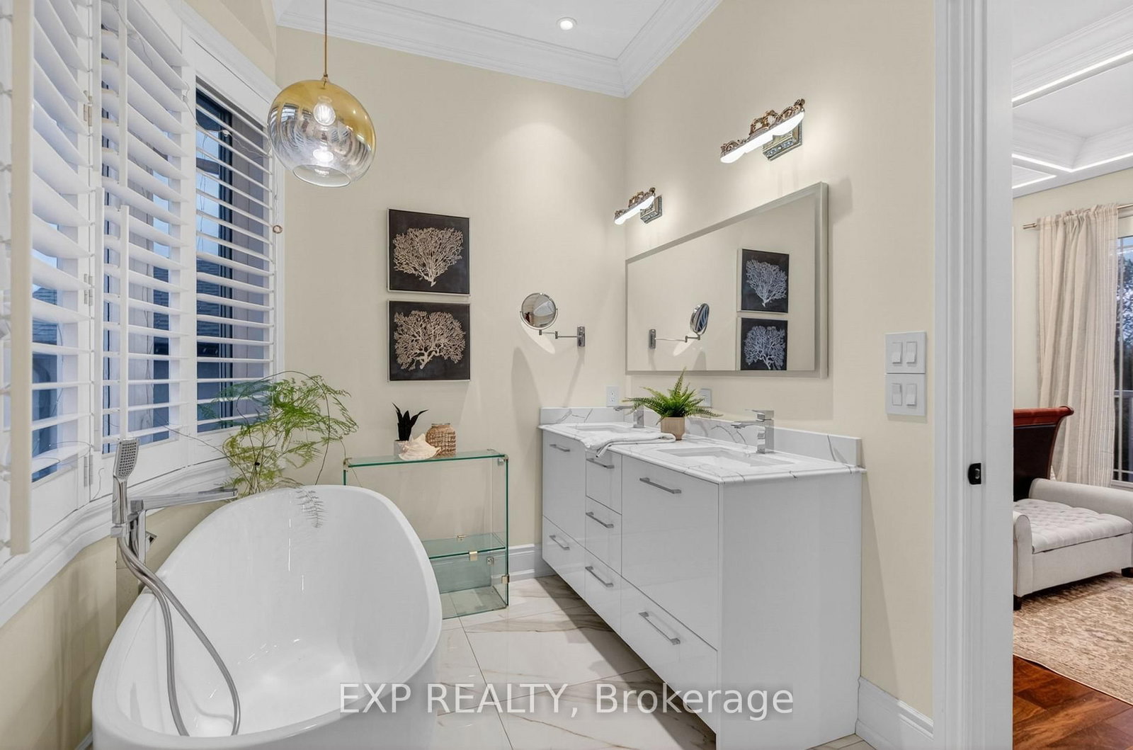 2439 Bridge Road • Oakville, ON photo 13