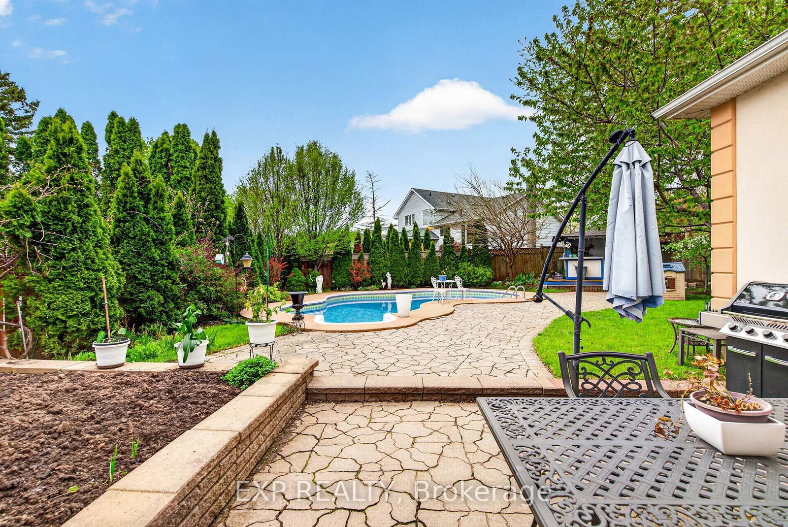 2439 Bridge Road • Oakville, ON photo 39