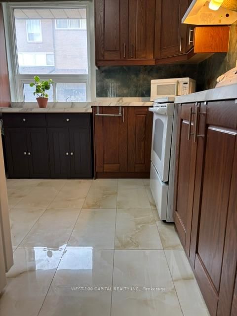 #73 - 246 John Garland Boulevard