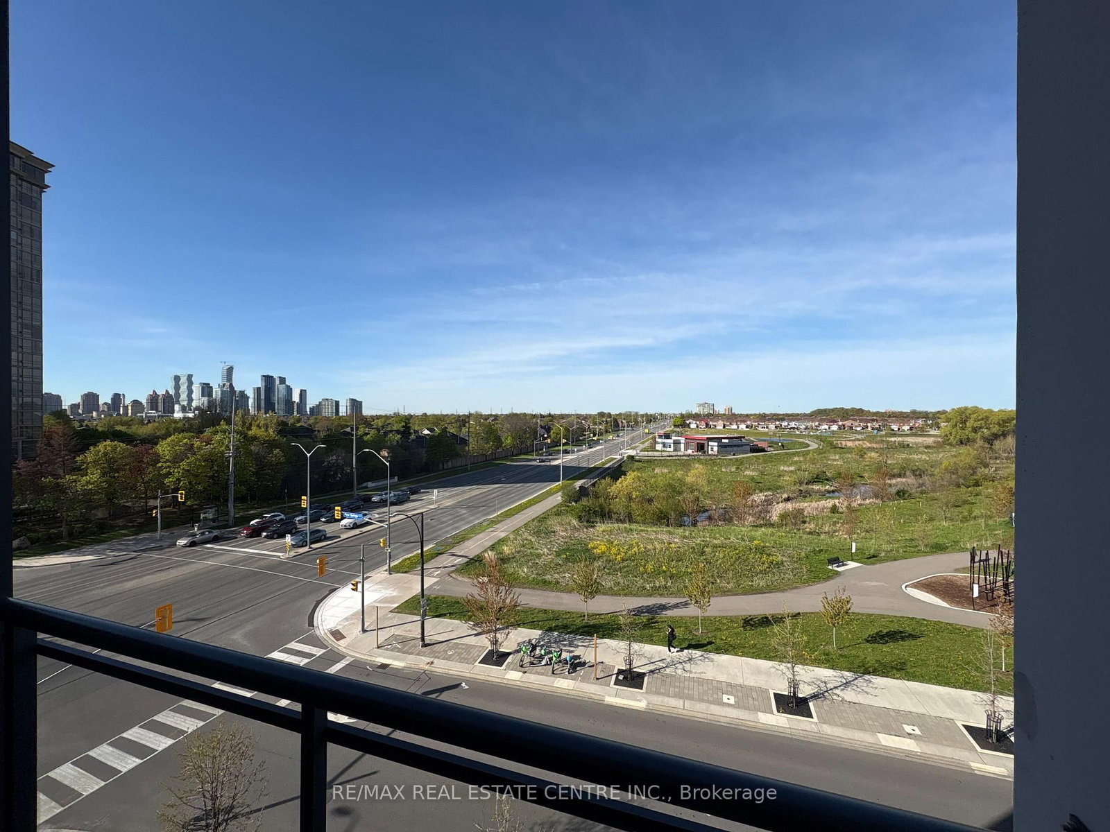 75 Eglinton Avenue W, Unit 401 - Photo 16