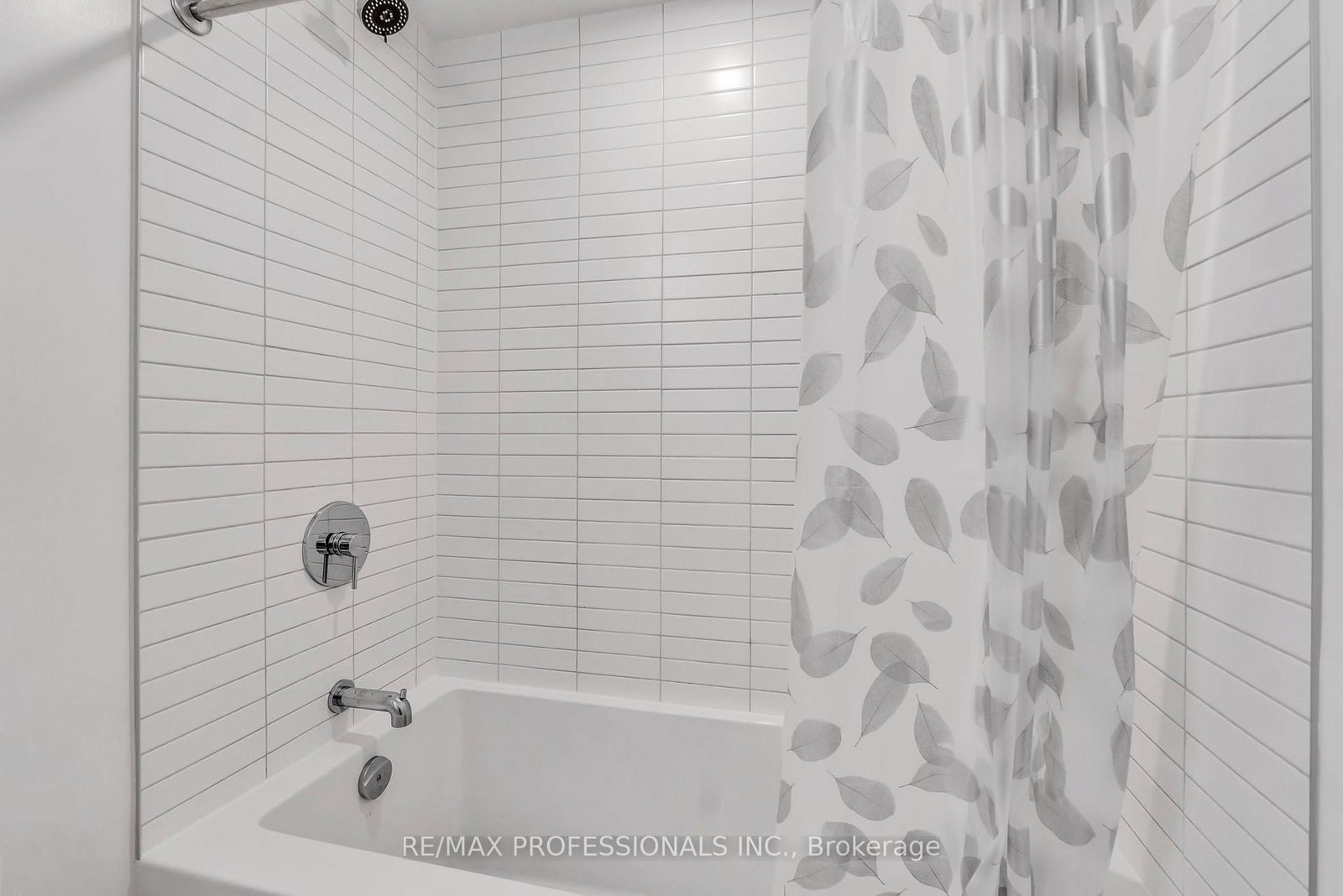 86 Dundas Street E, Unit 404 - Photo 15