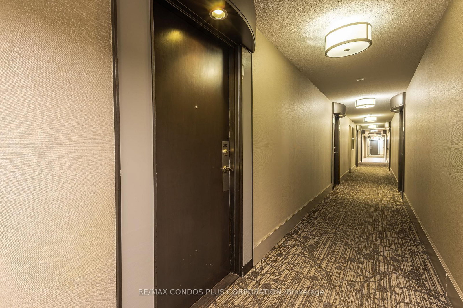 2119 Lake Shore Toronto,ON M8V 4E8 — Photo 19