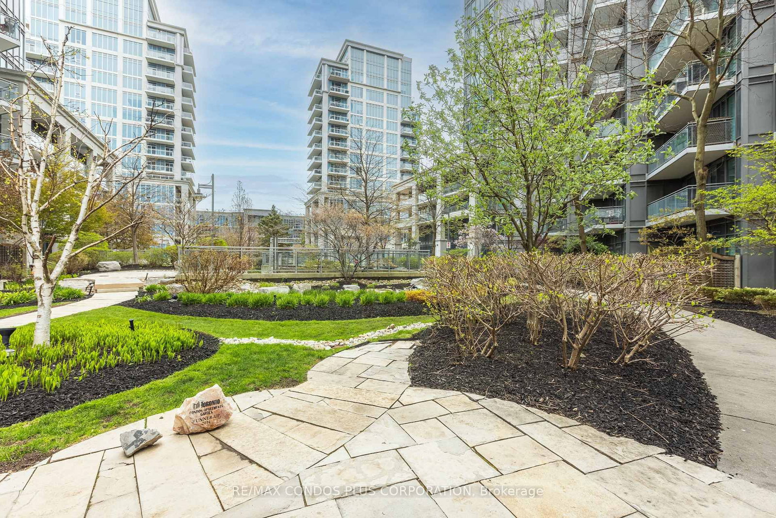 2119 Lake Shore Toronto,ON M8V 4E8 — Photo 32