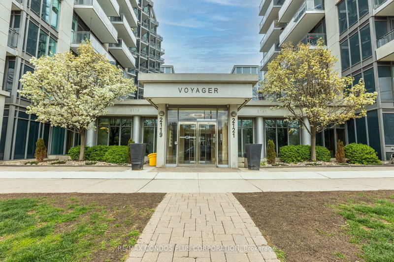 2119 Lake Shore Toronto,ON M8V 4E8 — Photo 4