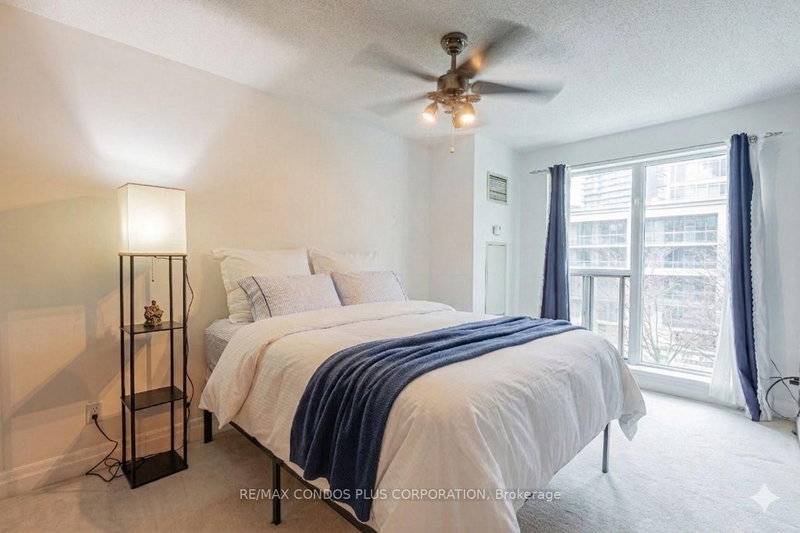 2119 Lake Shore Toronto,ON M8V 4E8 — Photo 8