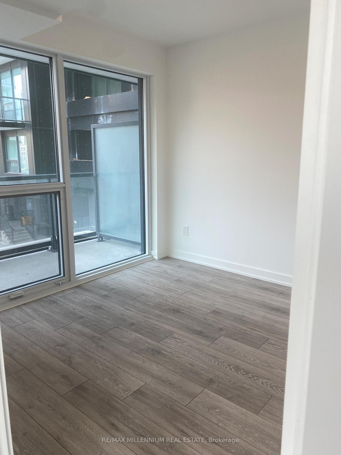 1100 Sheppard Avenue N, Unit 231
