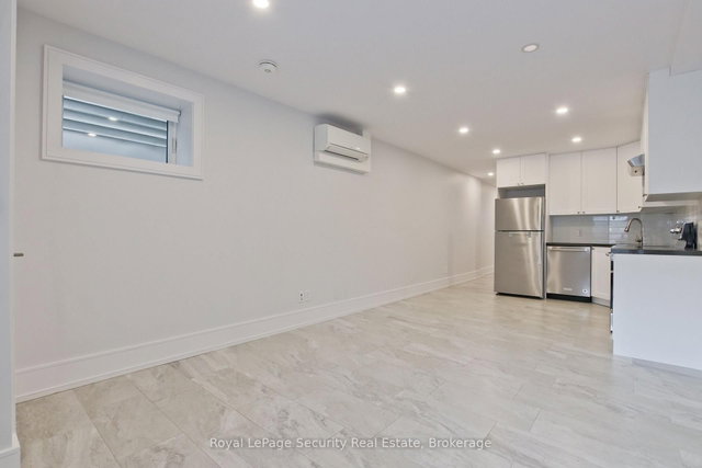 318 Boon Avenue