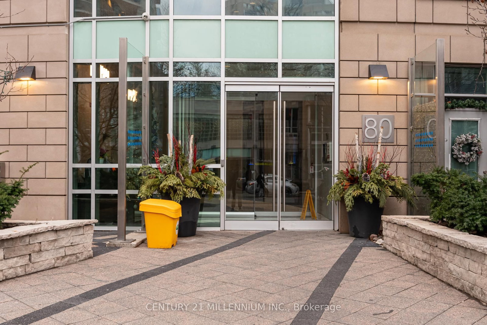 80 Absolute Avenue, Unit 2404 - Photo 2