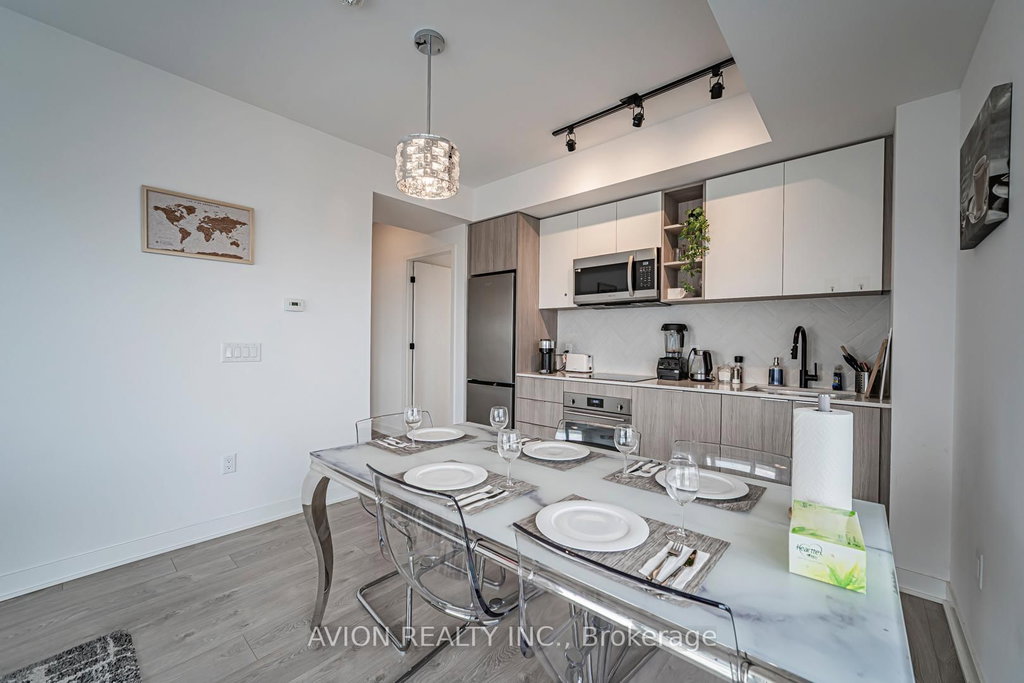 3008 - 36 ZORRA Street 4