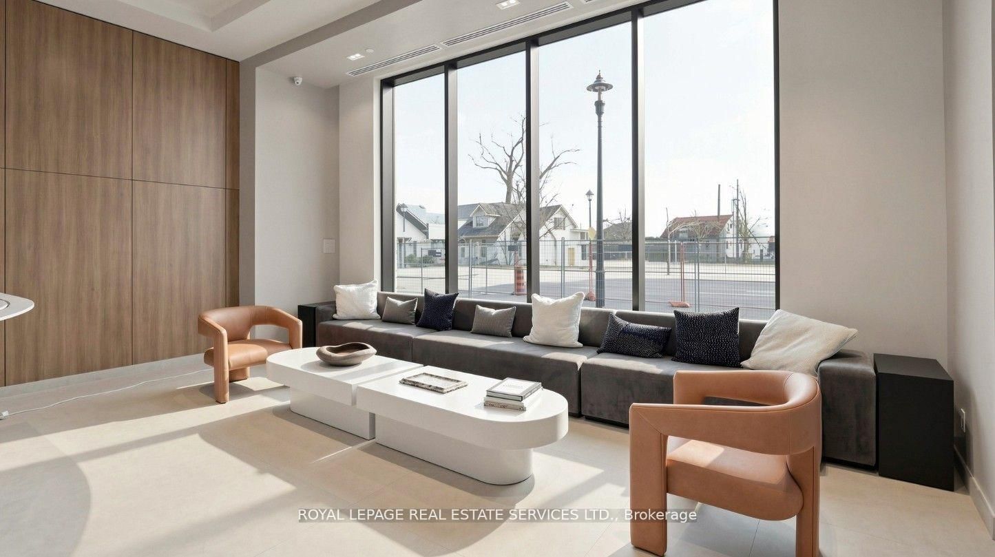 2075 Lakeshore Road, Unit 1406 - Photo 31