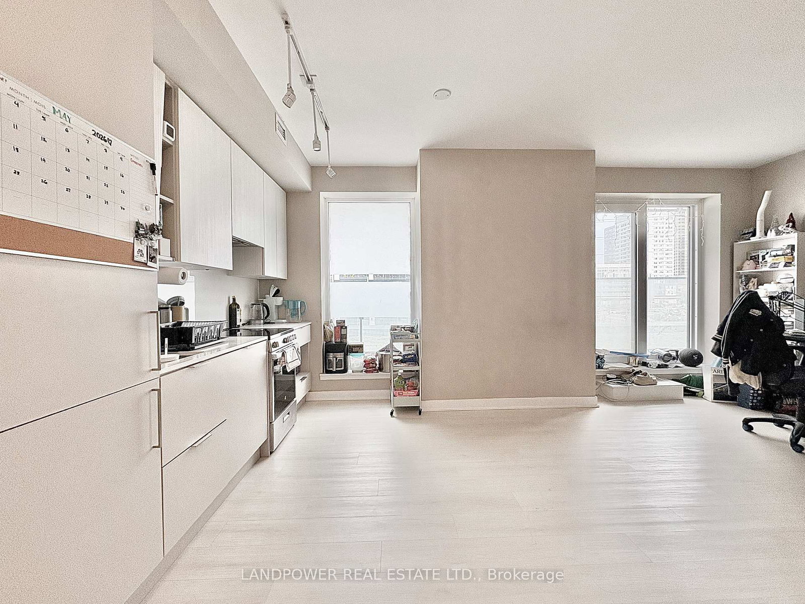 3900 Confederation Parkway, Unit 213 - Photo 8