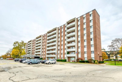 3-bed Condominium Apartment · 1660 Bloor St