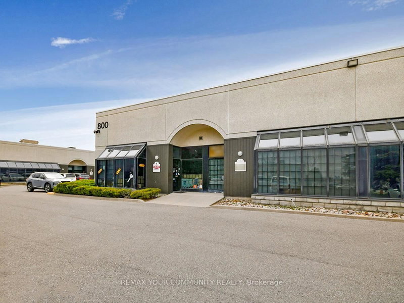 800 Petrolia Rd photo 2