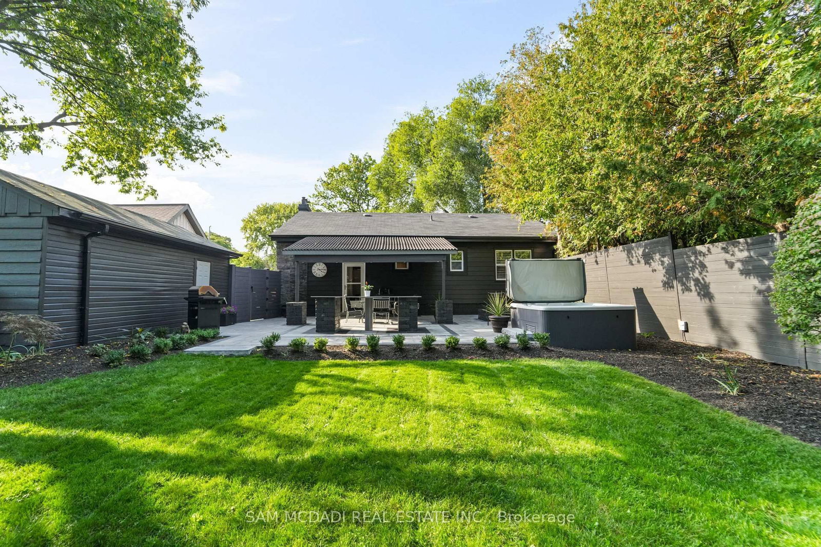 1140 Halliday Avenue • Mississauga, ON photo 27