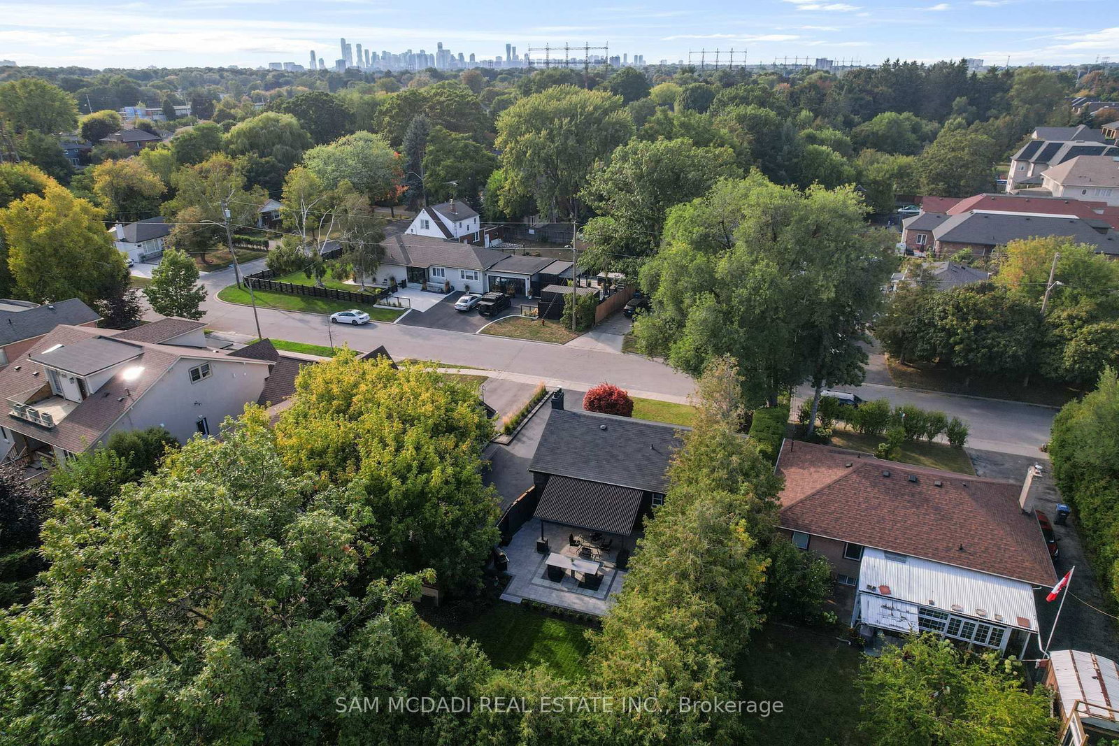 1140 Halliday Avenue • Mississauga, ON photo 39