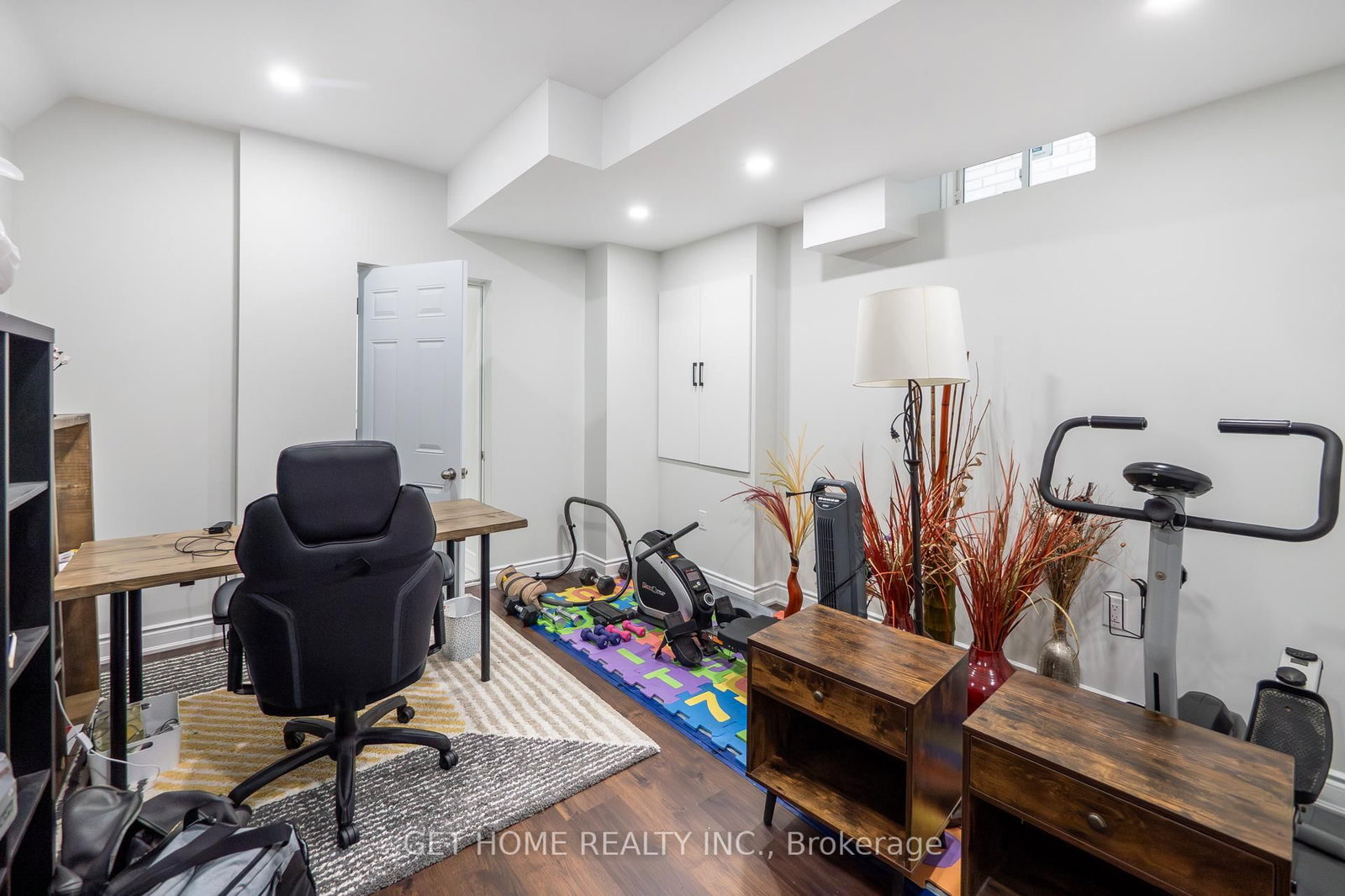 30 Lowell Crescent • Brampton, ON photo 33