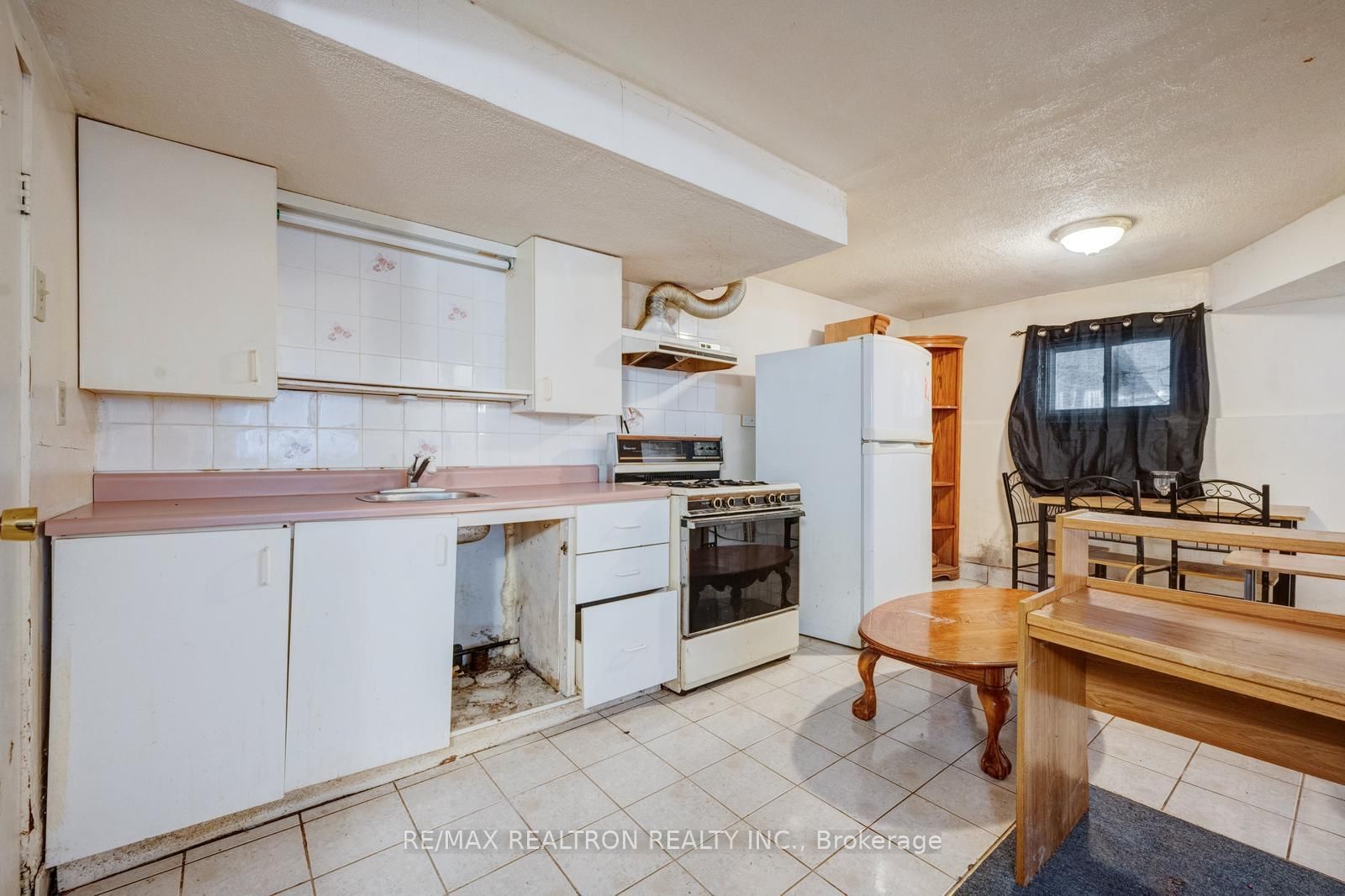 6 Albemarle Court • Brampton, ON photo 40