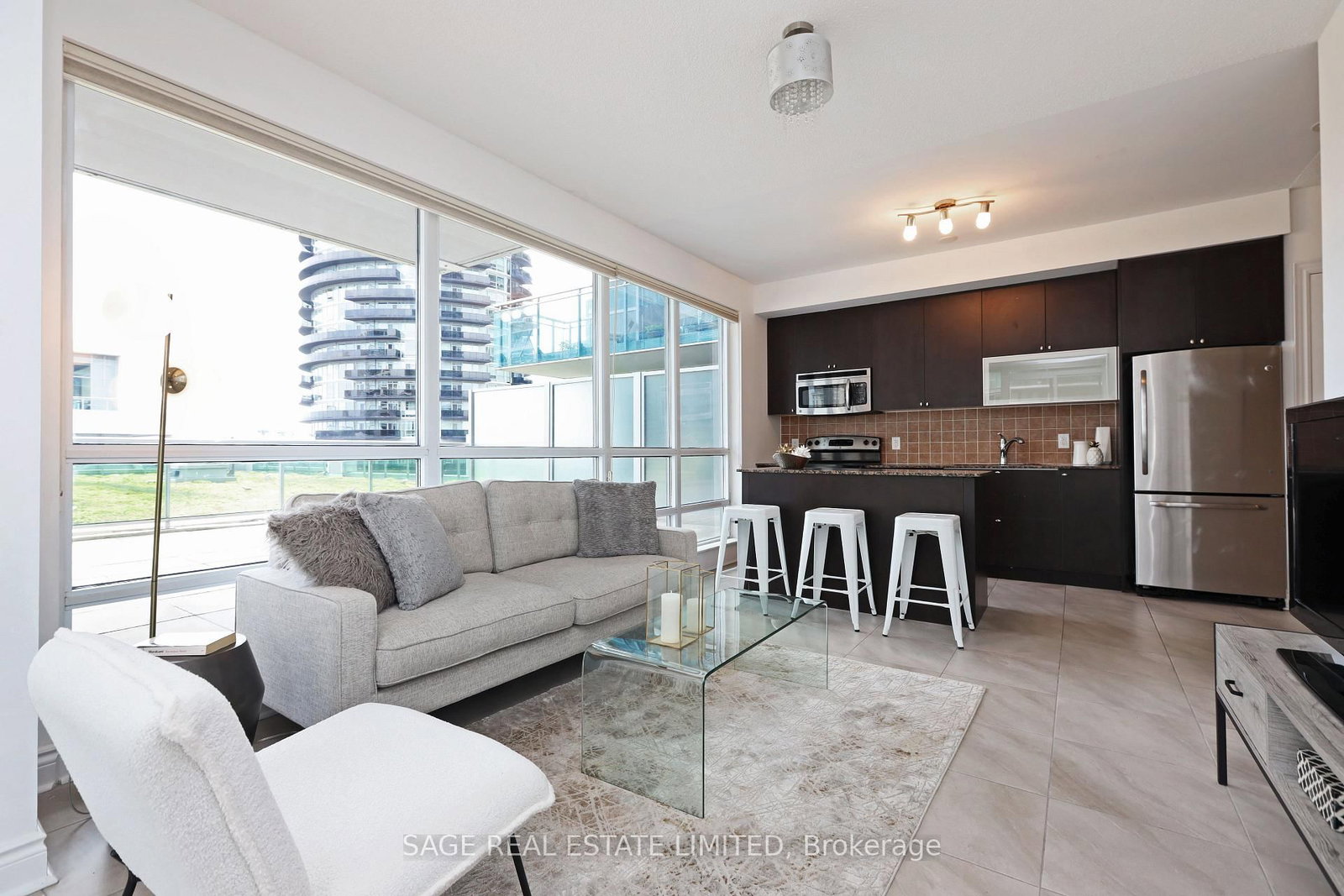 16 Brookers Lane, Unit 409 - Photo 7