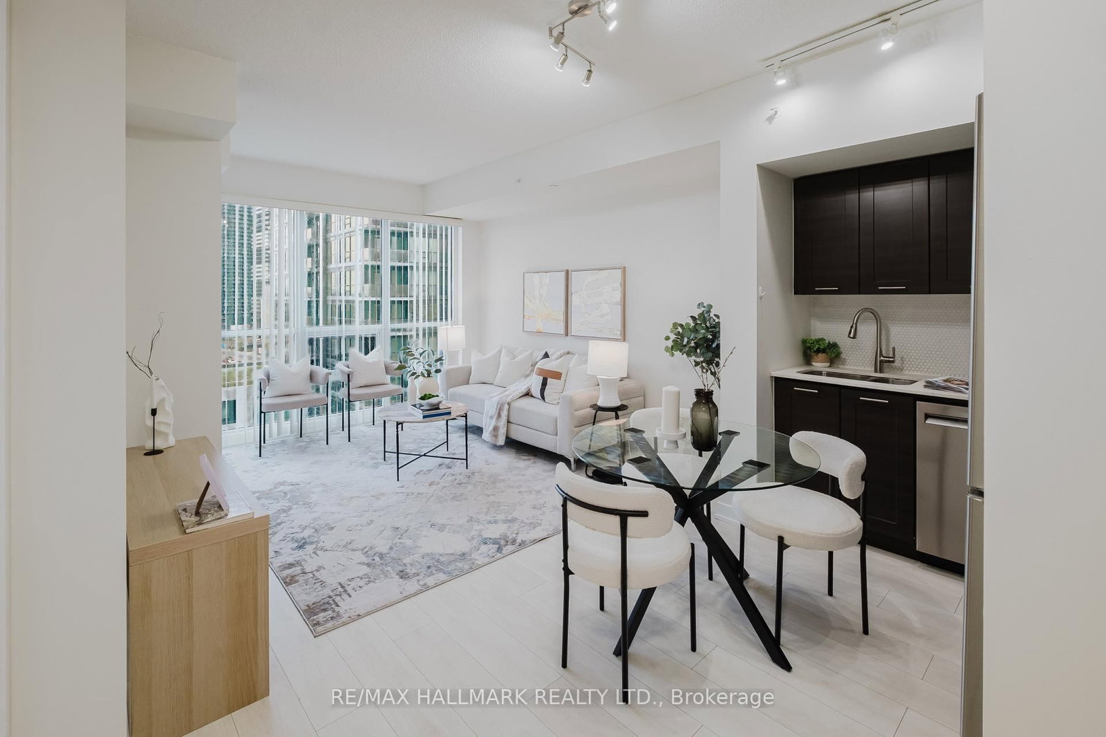 2212 Lake Shore Boulevard W, Unit 1209 - Photo 12