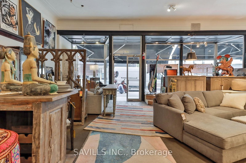 2884-2886 Dundas St W photo 3