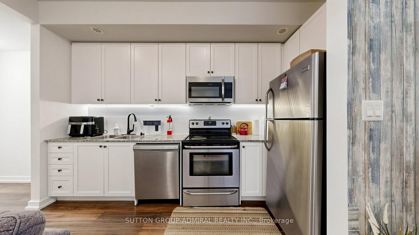 869 Wilson Avenue • #14 • Toronto, ON photo 10