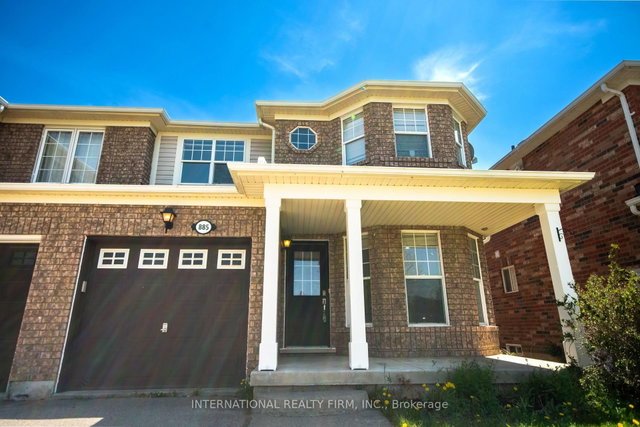 885 Gazley Circle