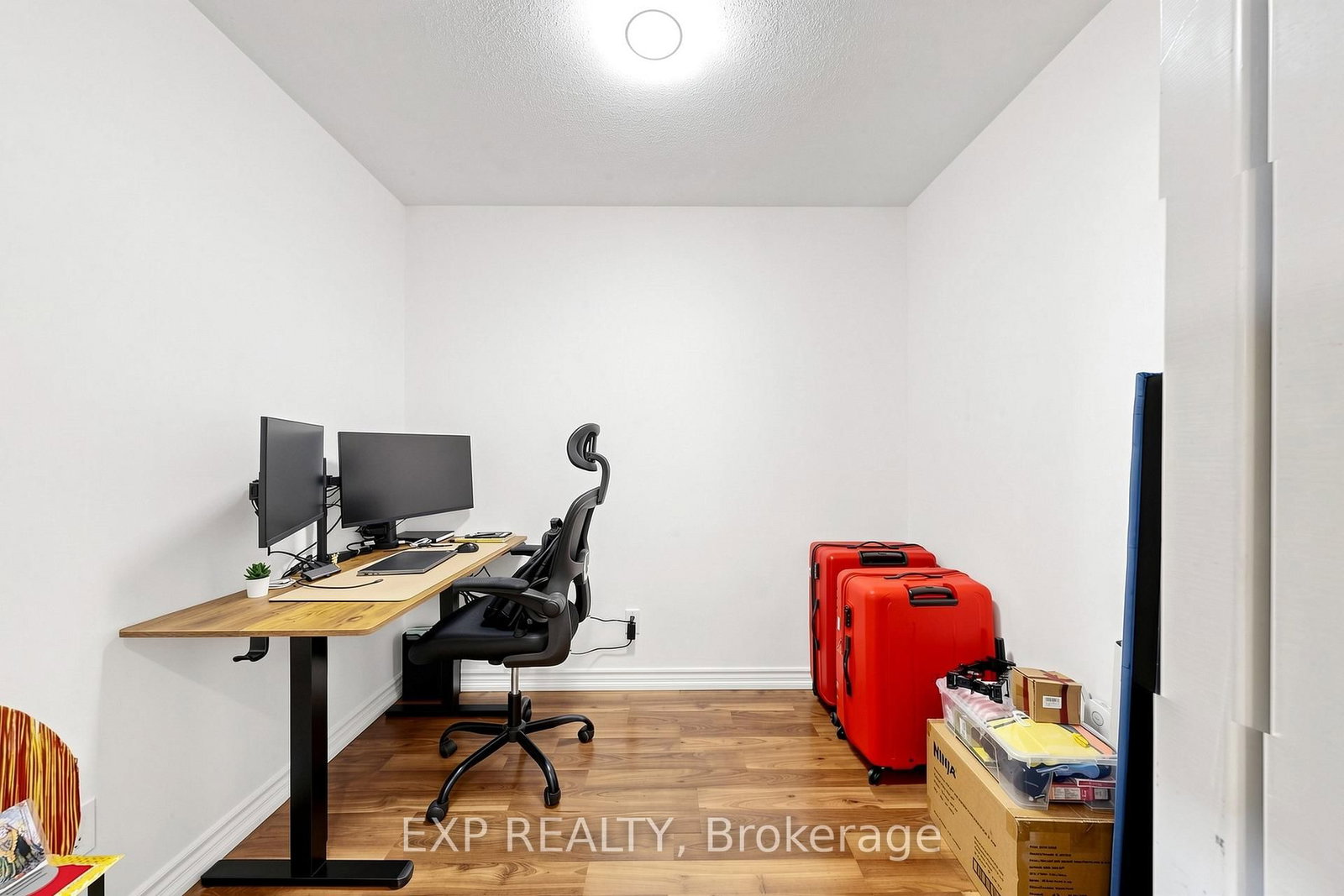 5233 Dundas Street W • ##1428 • Toronto, ON photo 27