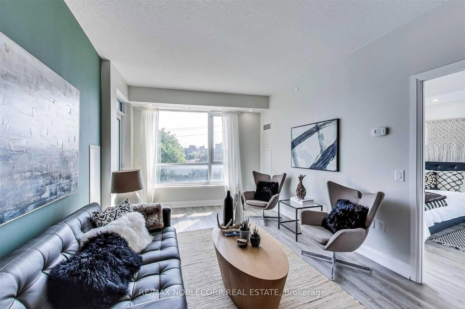 2800 Keele Street, Unit 304 - Photo 3