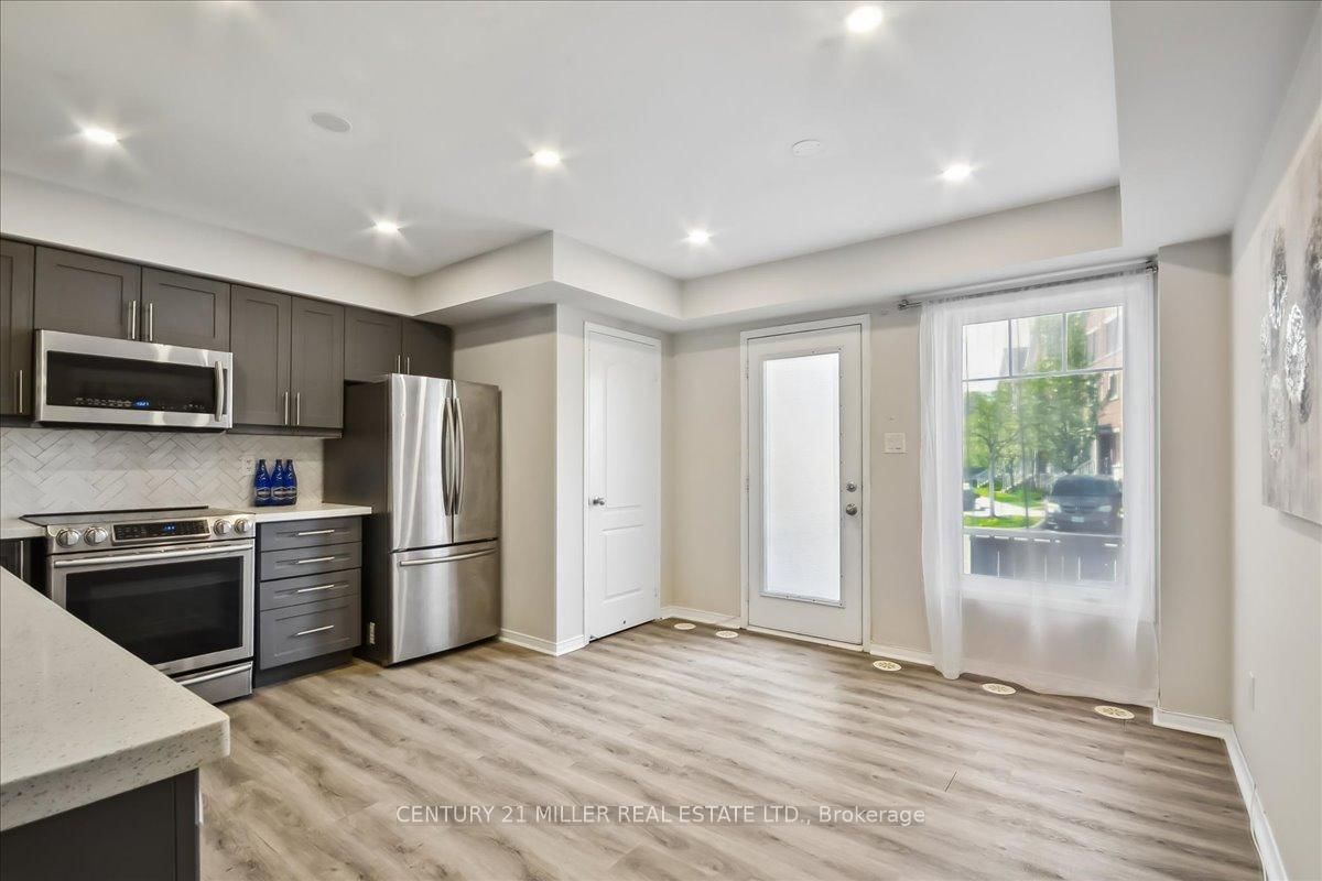 3100 Thomas Street, Unit 7